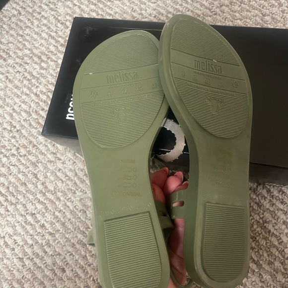 Melissa bobo green and bronze serpent/snake sandal flip flop size 6 - Picture 8 of 11